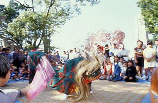 獅子舞の風景　１